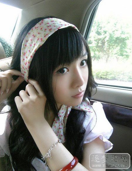 90后清纯小美女1.jpg