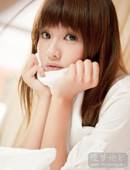 90后清纯小美女.jpg